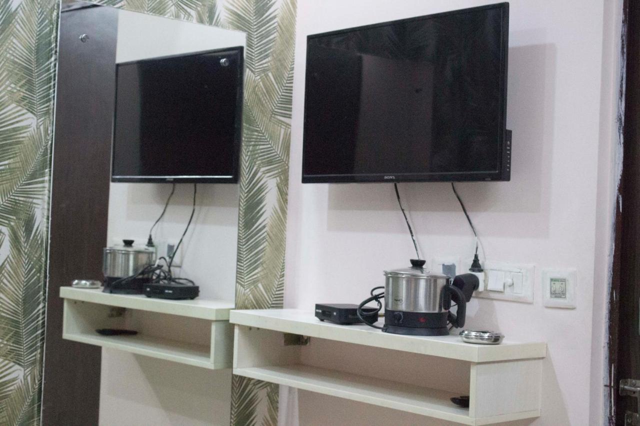 Jsb Hotel Faridabad Eksteriør billede